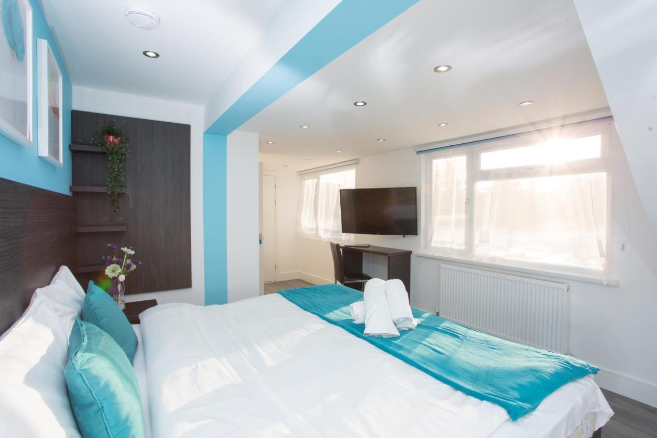 Legoland Heathrow Windsor Apartment Hotel Слау Экстерьер фото