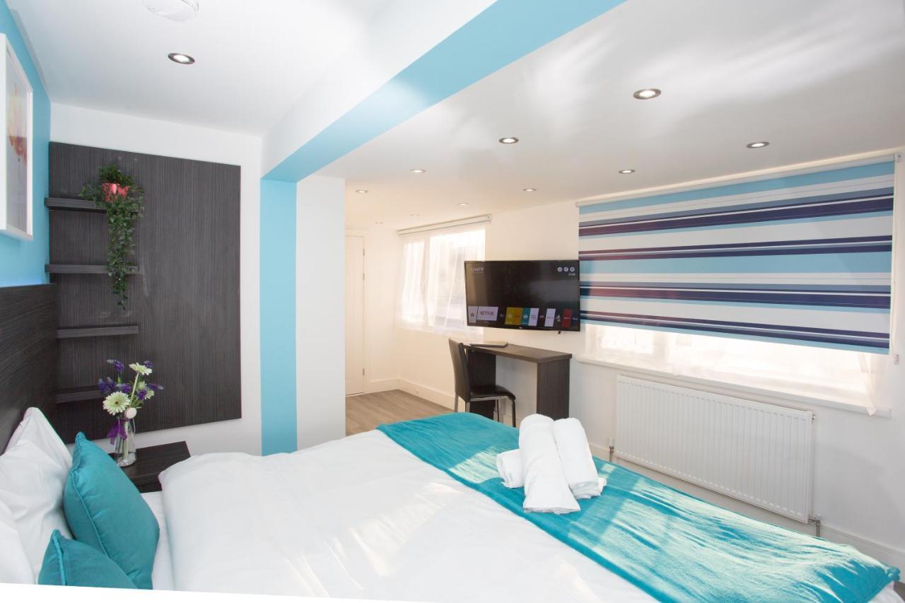 Legoland Heathrow Windsor Apartment Hotel Слау Экстерьер фото