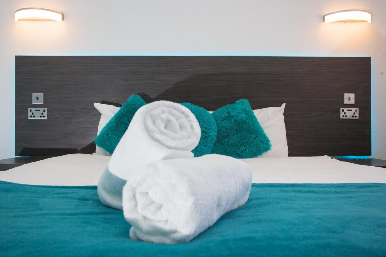 Legoland Heathrow Windsor Apartment Hotel Слау Экстерьер фото
